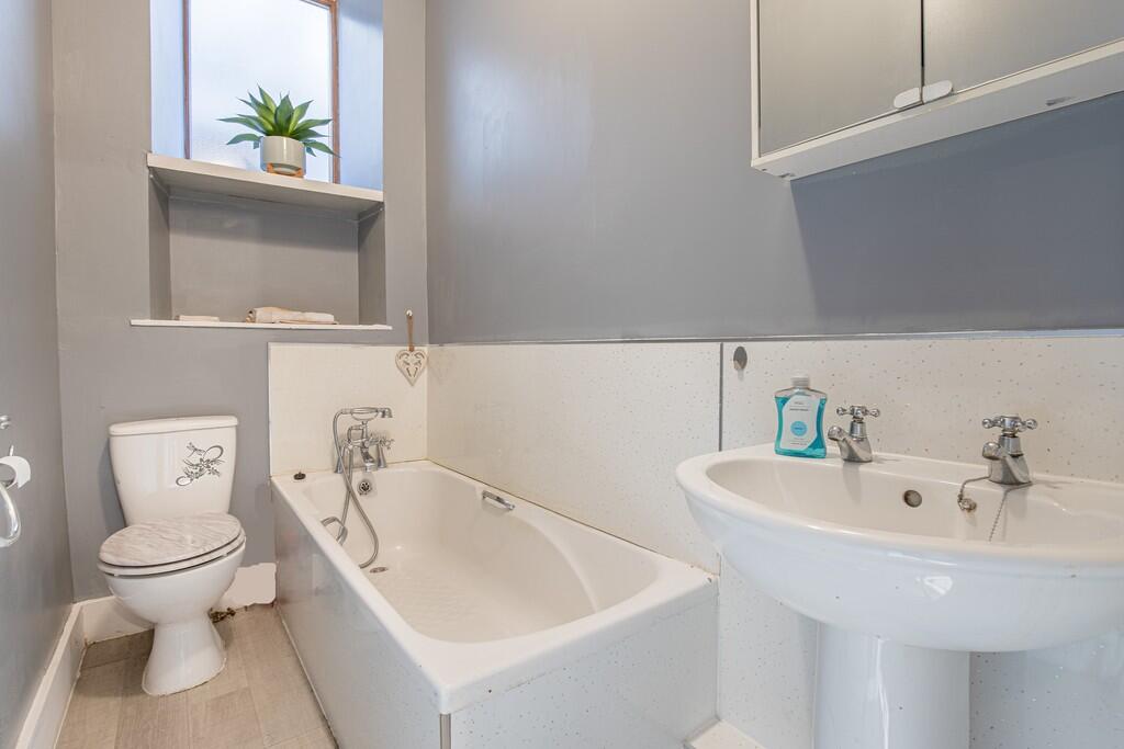 Additional image 4 of Sunnybank Place , Aberdeen
