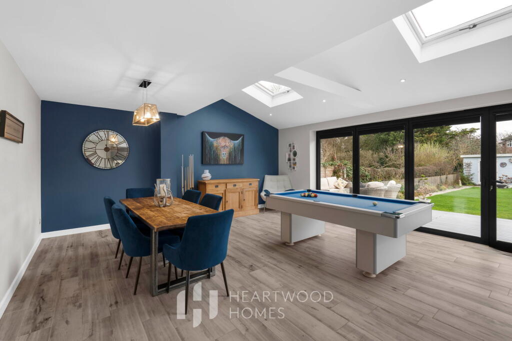 Meadow Close, St Albans, AL4 9TG