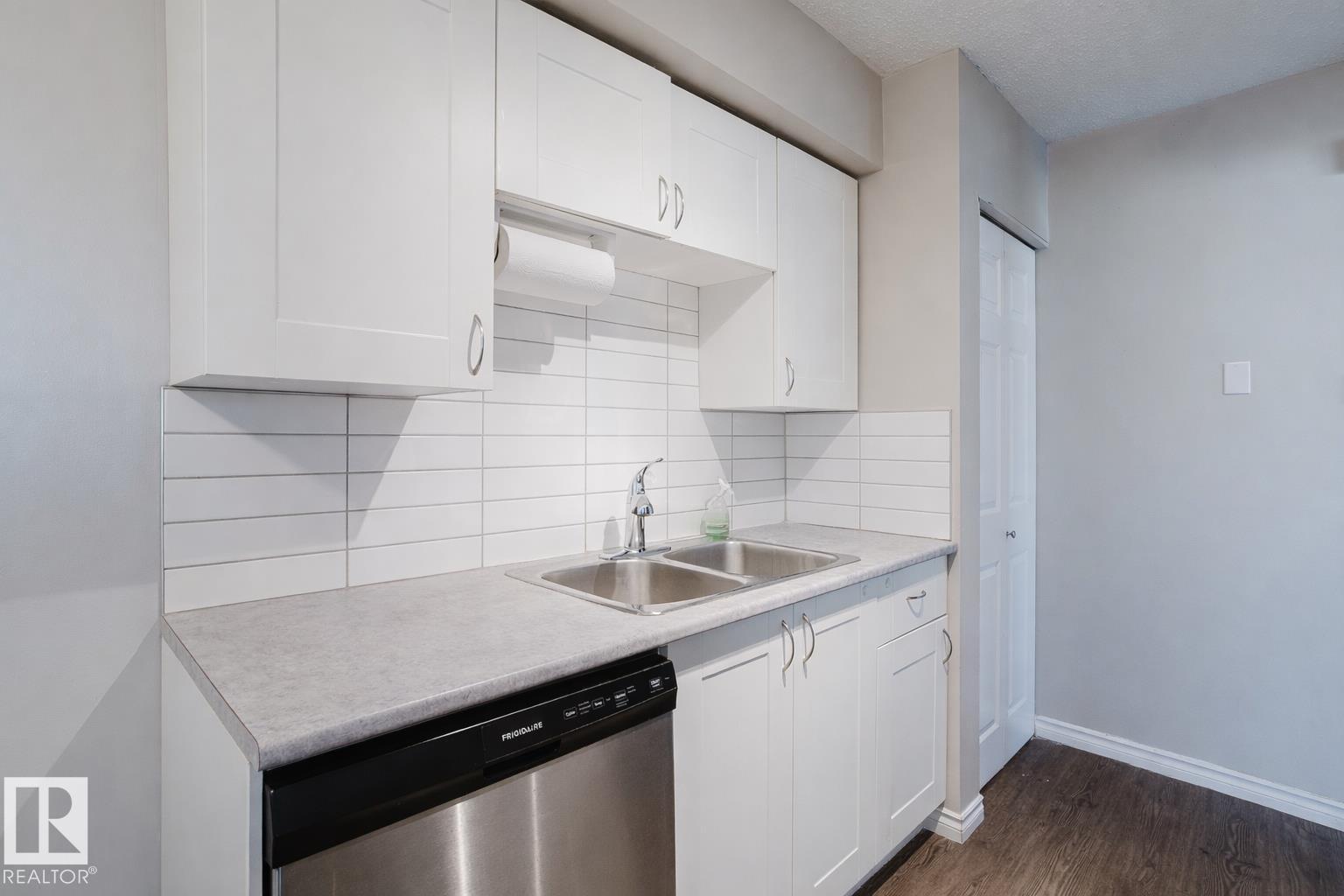Additional image 6 of 8-14110 80 Street NW, Edmonton, AB, T5C1L6