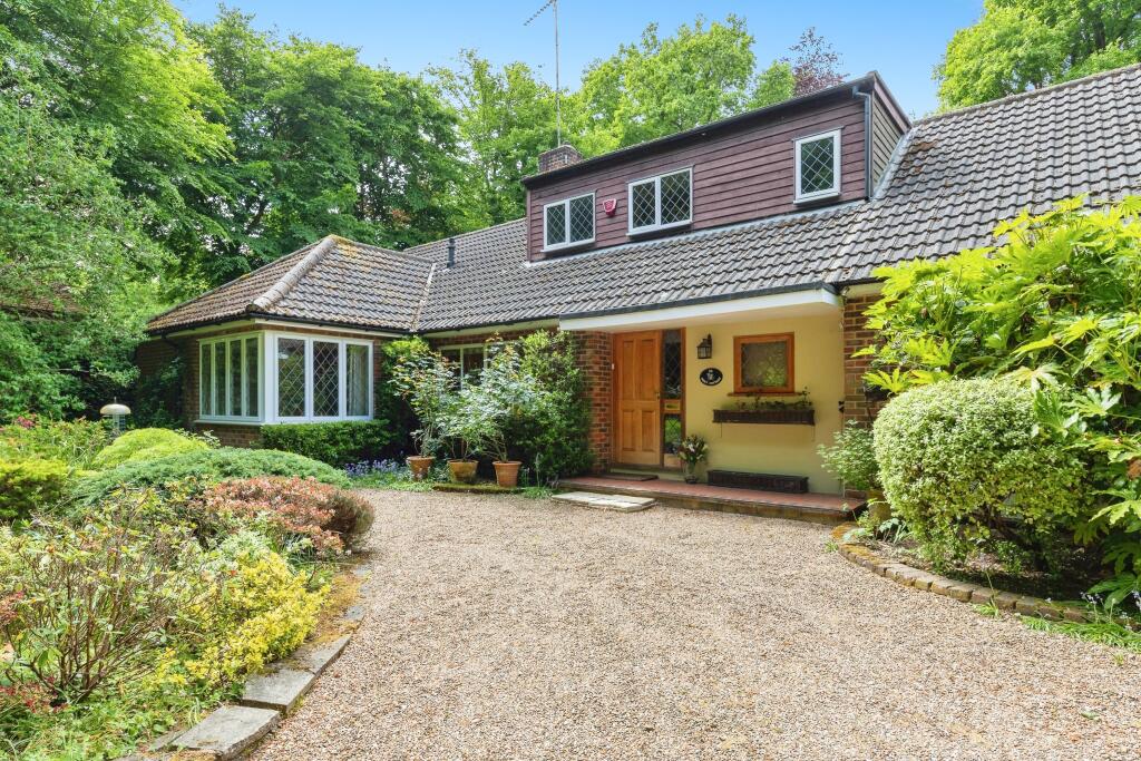 Firs Walk, Welwyn, AL6