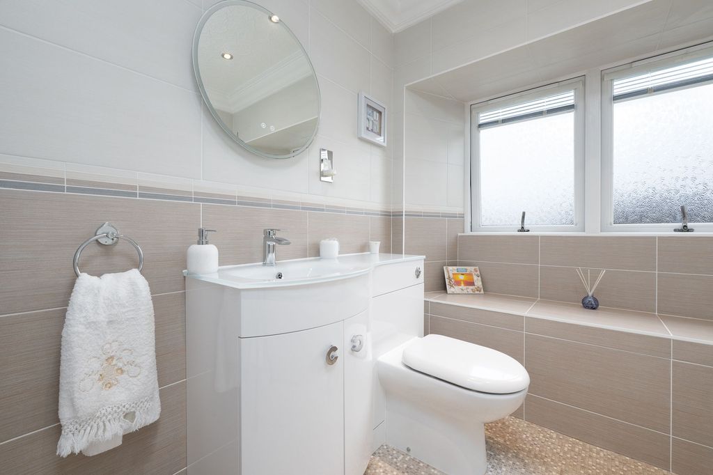 Additional image 26 of 3 bed flat for saleFinnart Street, Greenock PA16