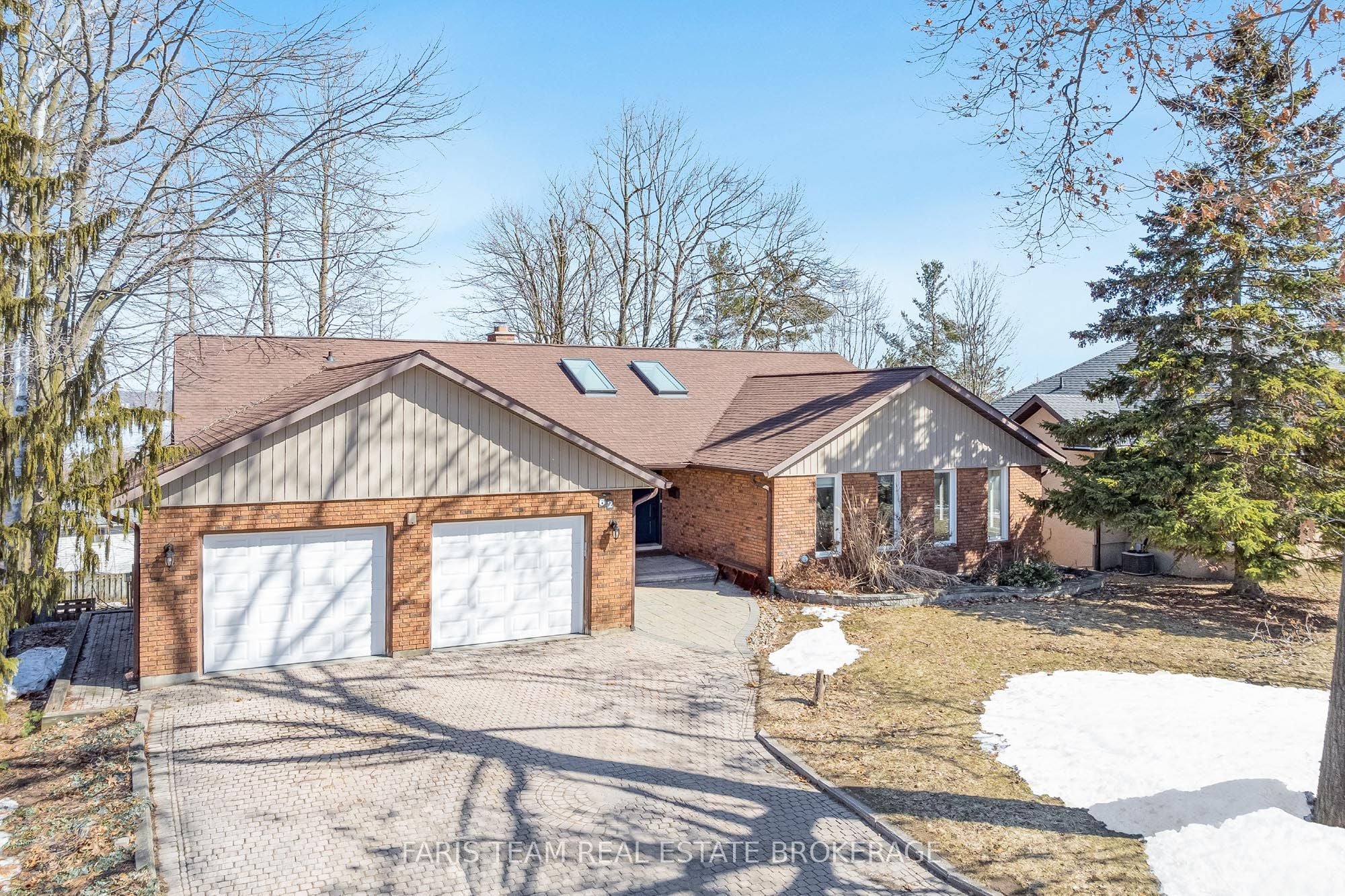 62 Woodcrest Road, Barrie, ON, L4N 2V5