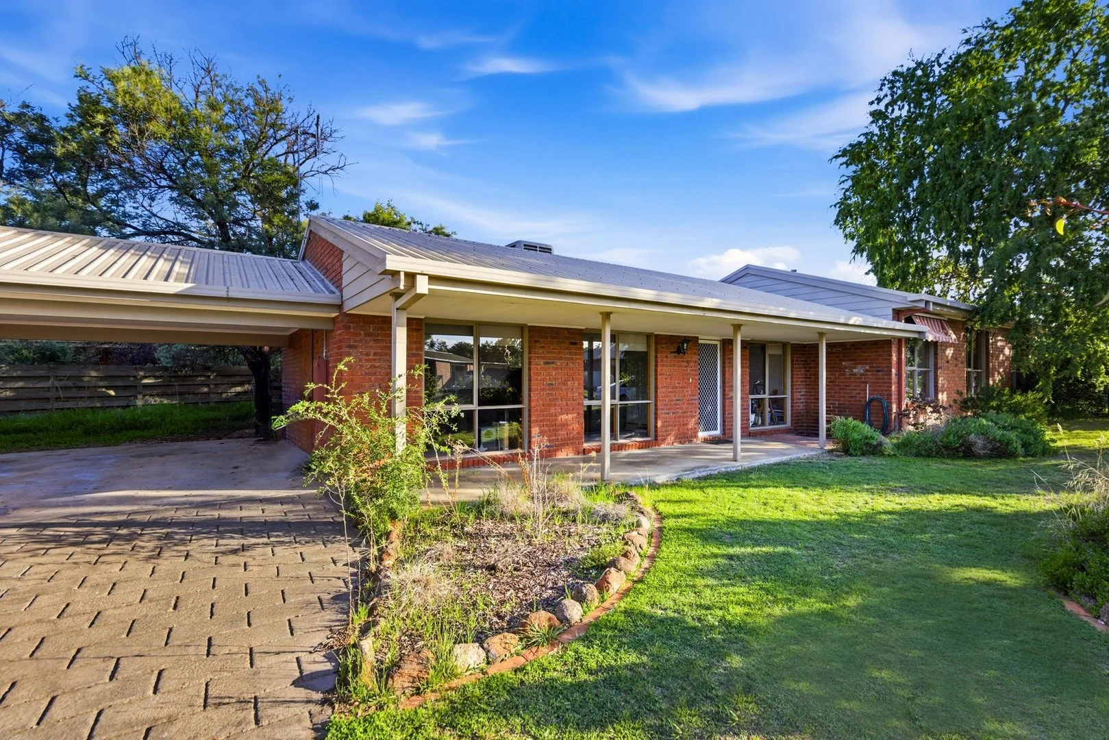19 Redwood Drive, Strathfieldsaye VIC 3551