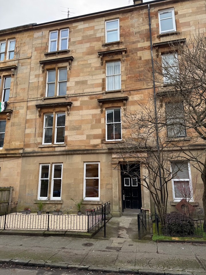 3 Bed Flat, Rupert Street, G4, N1 7GU