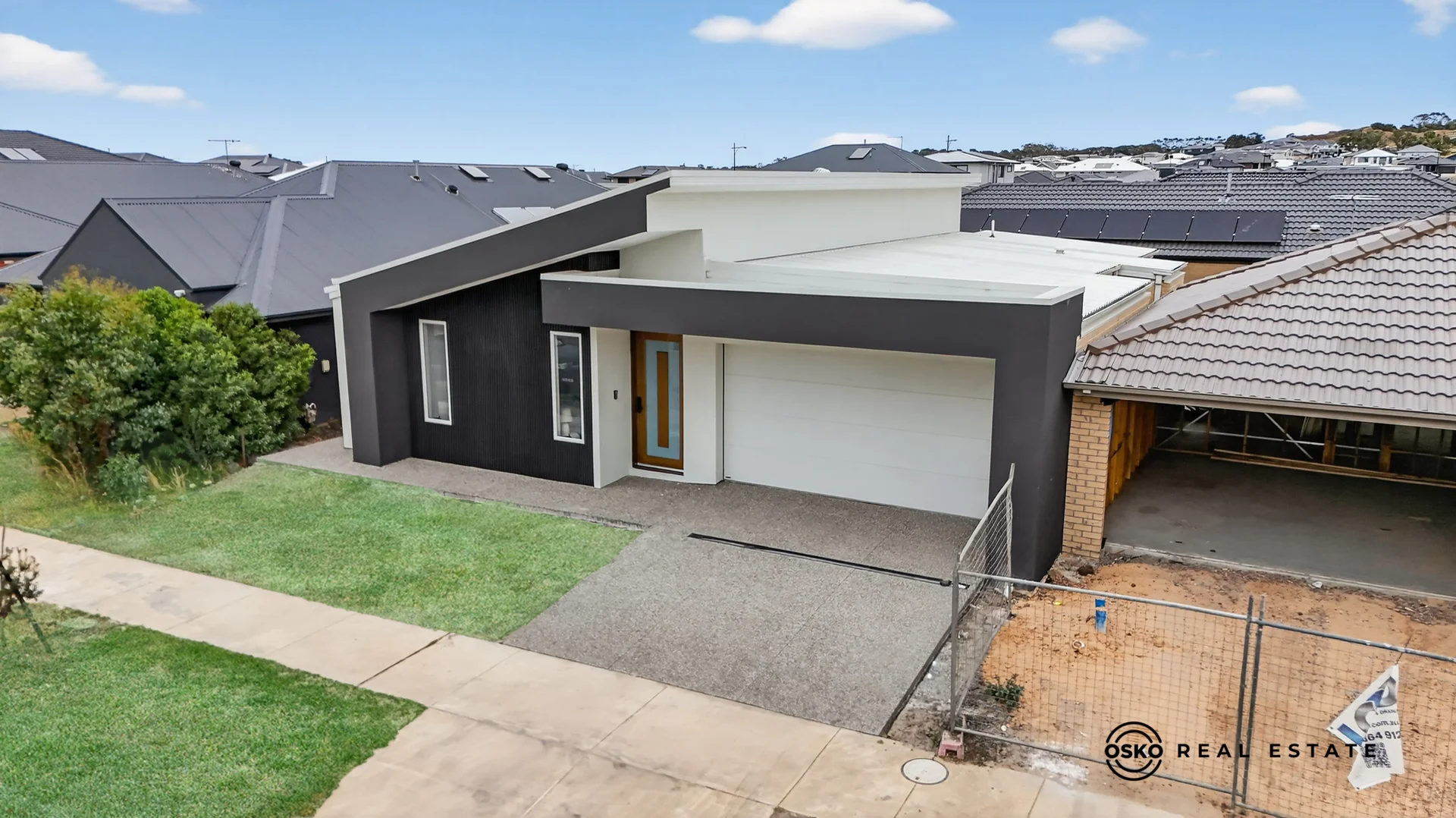 21 Stream Street, Mount Duneed VIC 3217 photo 2