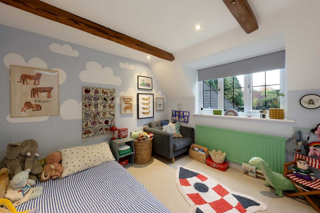 Additional image 18 of 5 bed detached house for saleWalkwood Rise, Beaconsfield, Buckinghamshire HP9