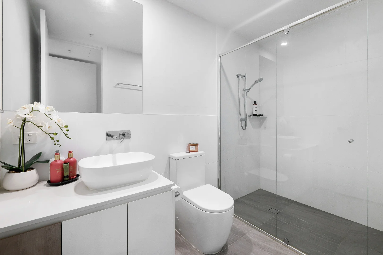 Additional image 19 of 701/5 Pacific Street, Main Beach QLD 4217