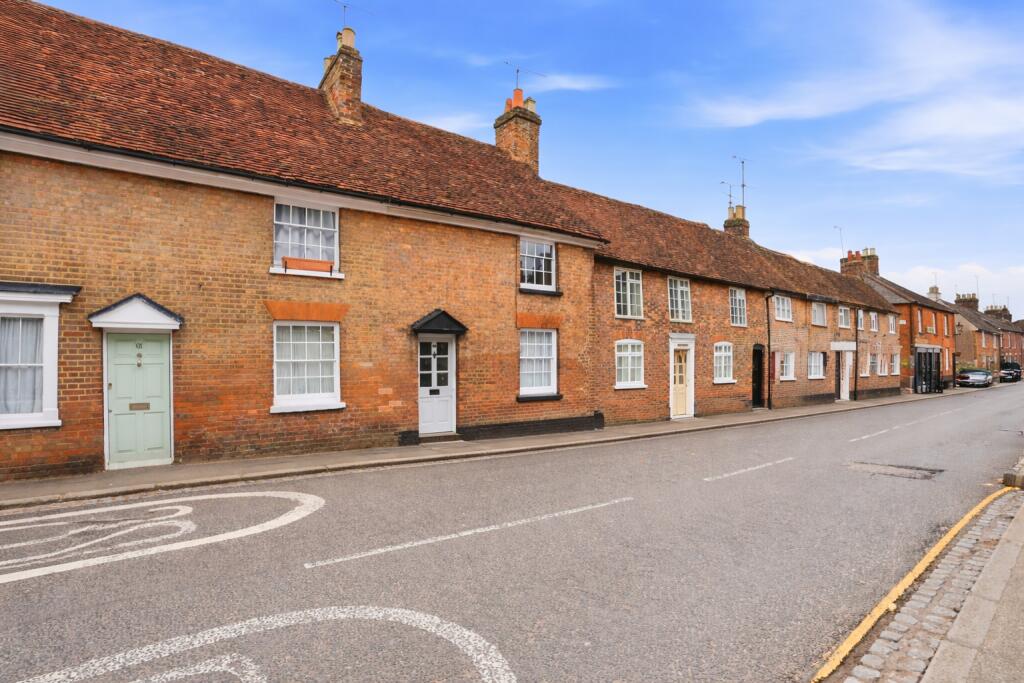 High Street, Markyate, St. Albans, Hertfordshire, AL3
