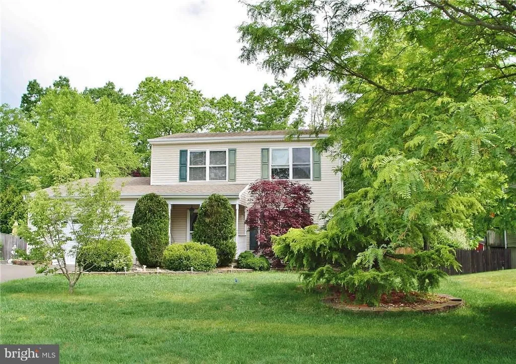 1034 Driftwood Avenue, Manahawkin, NJ 08050