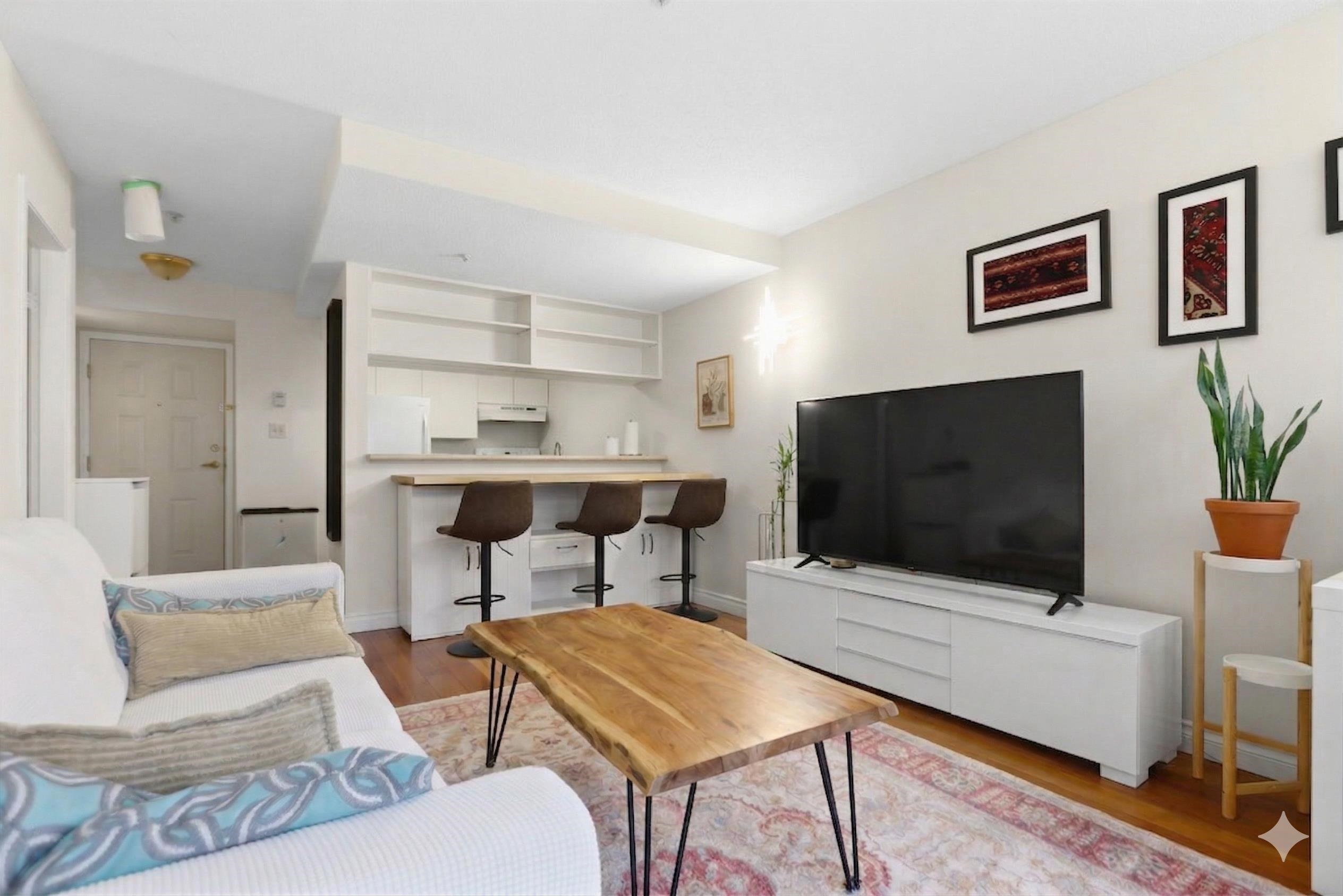 Additional image 2 of 103-3480 Yardley Avenue, Vancouver, BC, V5R 6B3