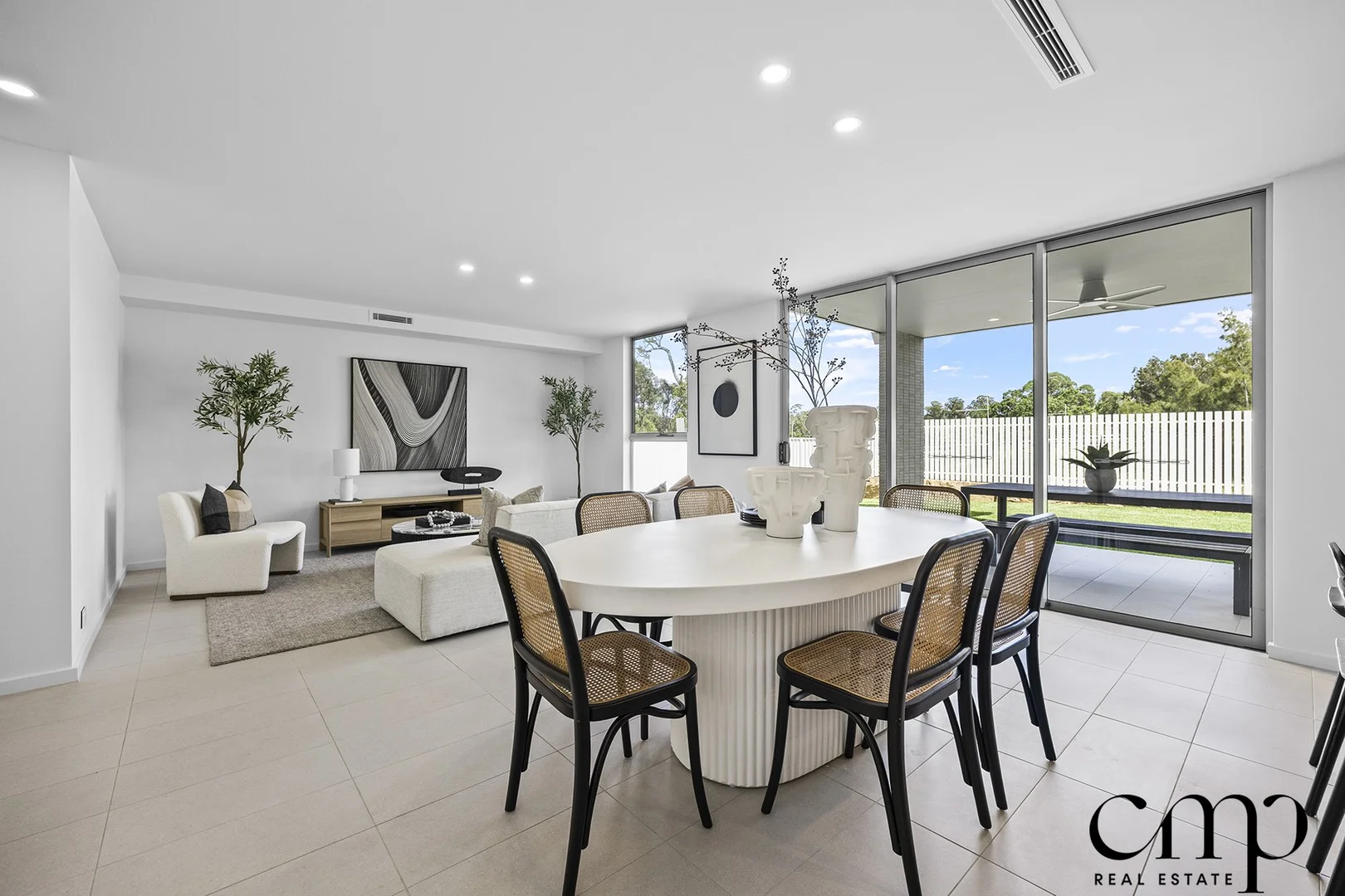 1 Sage Crescent, Gledswood Hills NSW 2557