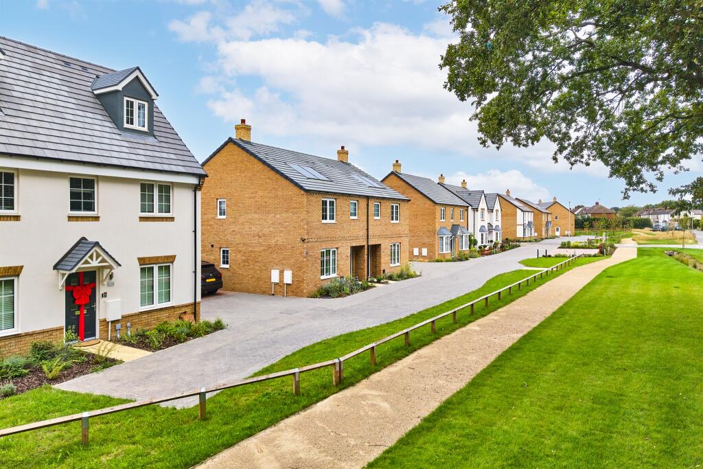 Additional image 2 of Bullens Green Lane, Colney Heath, St. Albans