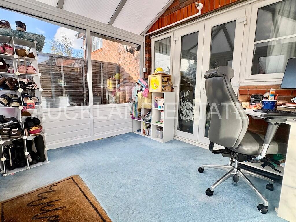 Additional image 10 of Dixons Hill Road, Welham Green