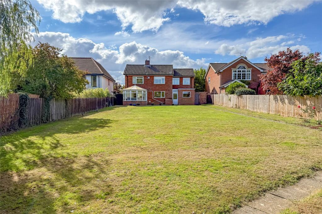 Additional image 13 of Tuffnells Way, Harpenden, Hertfordshire, AL5