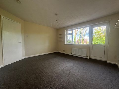 Runnymede, West End SO30