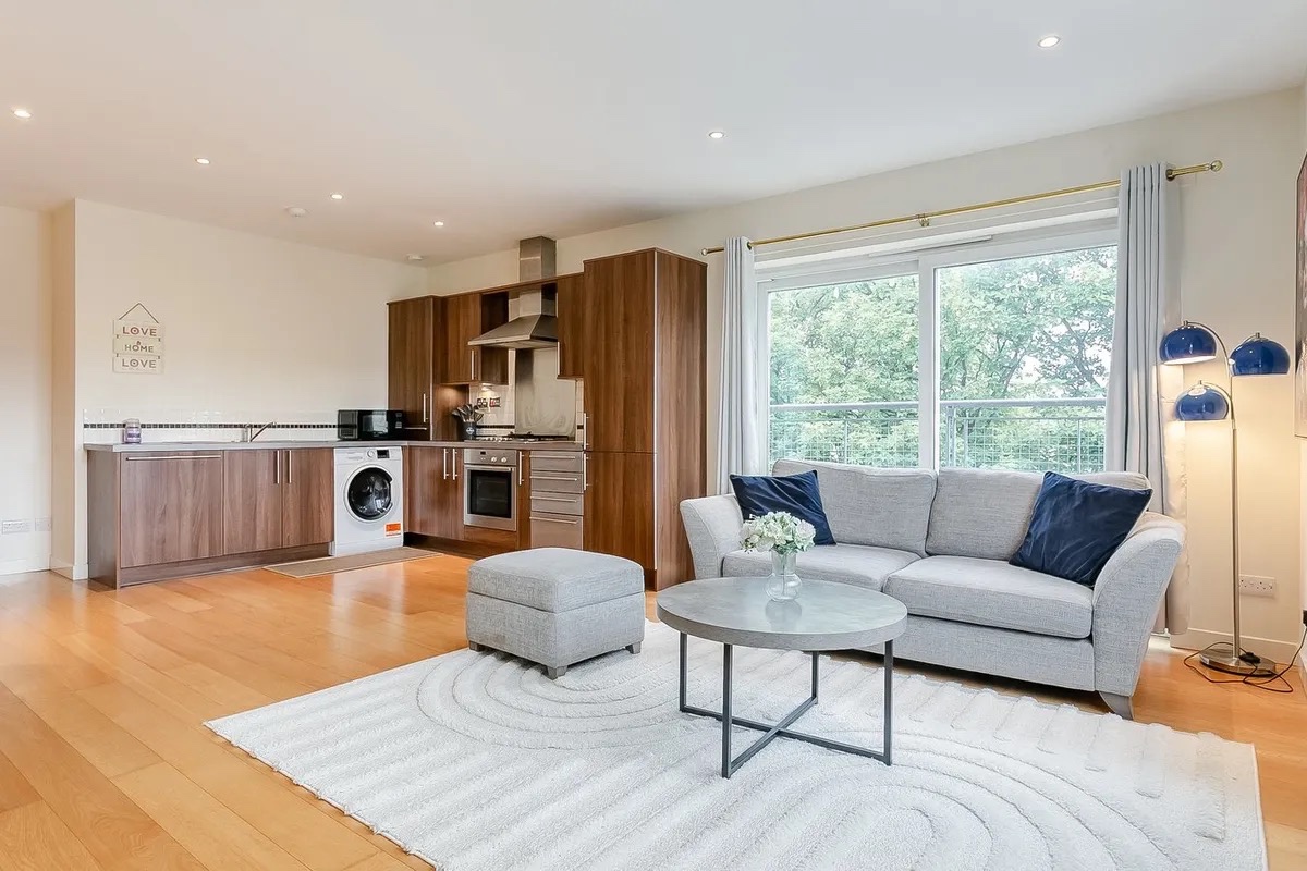 Additional image 15 of 2 Bed Flat, Davidson's Mains, EH4, N1 7GU