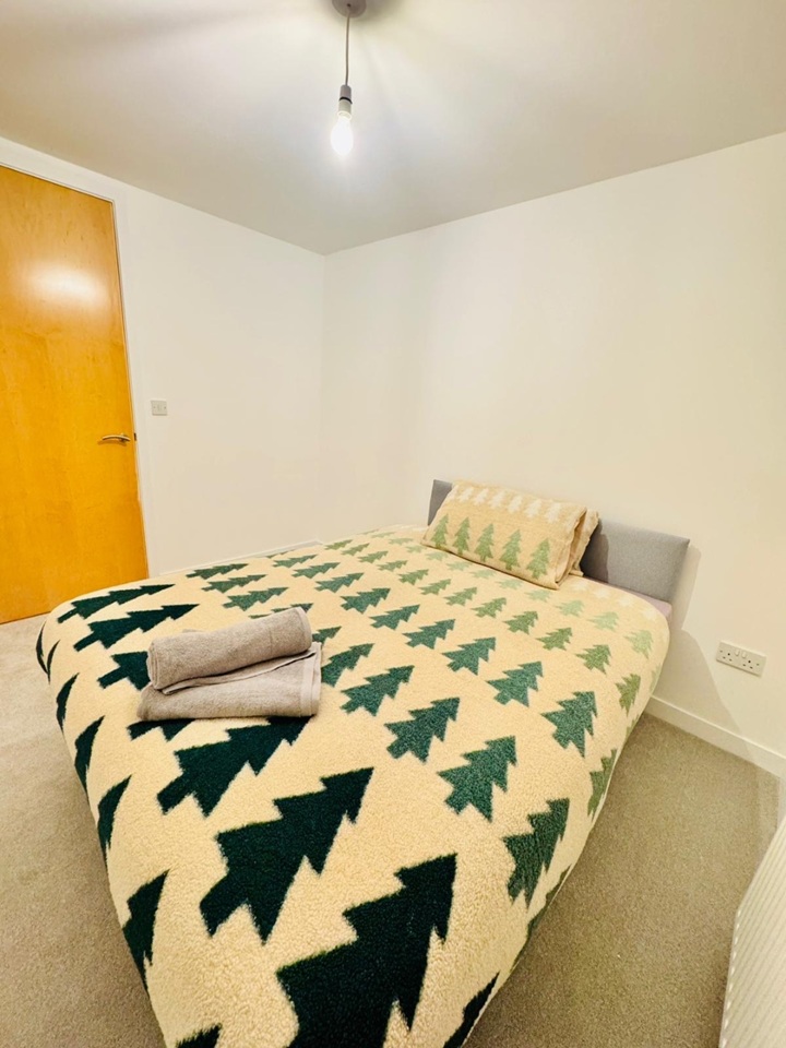 2 Bed Flat, Drybrough Crescent, EH16, N1 7GU photo 2