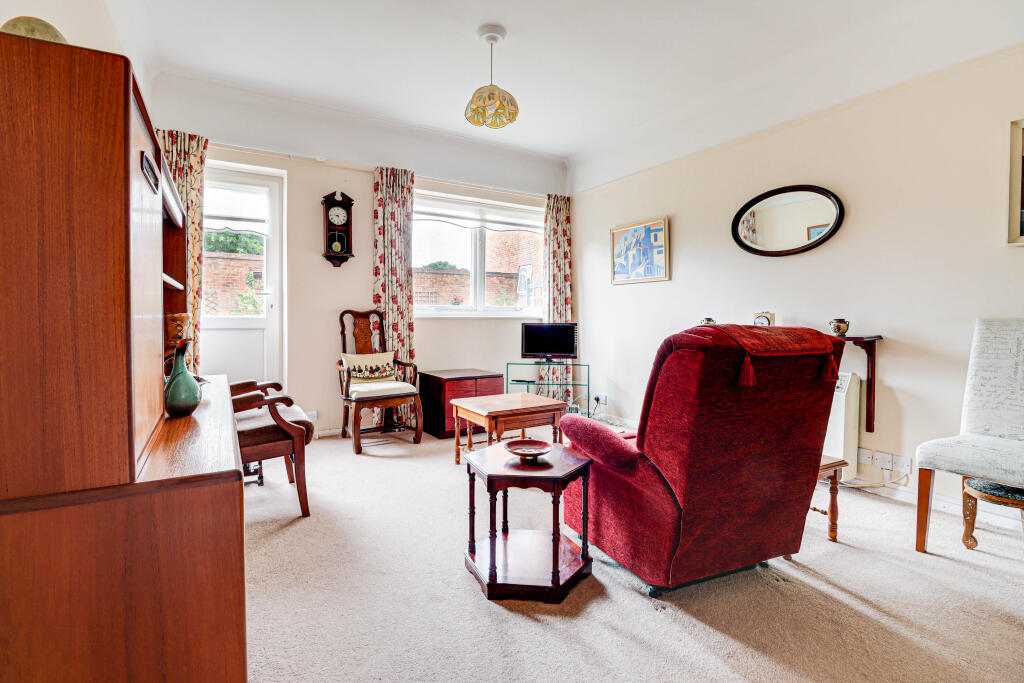 Additional image 2 of The Priory, Monks Close, Redbourn, AL3