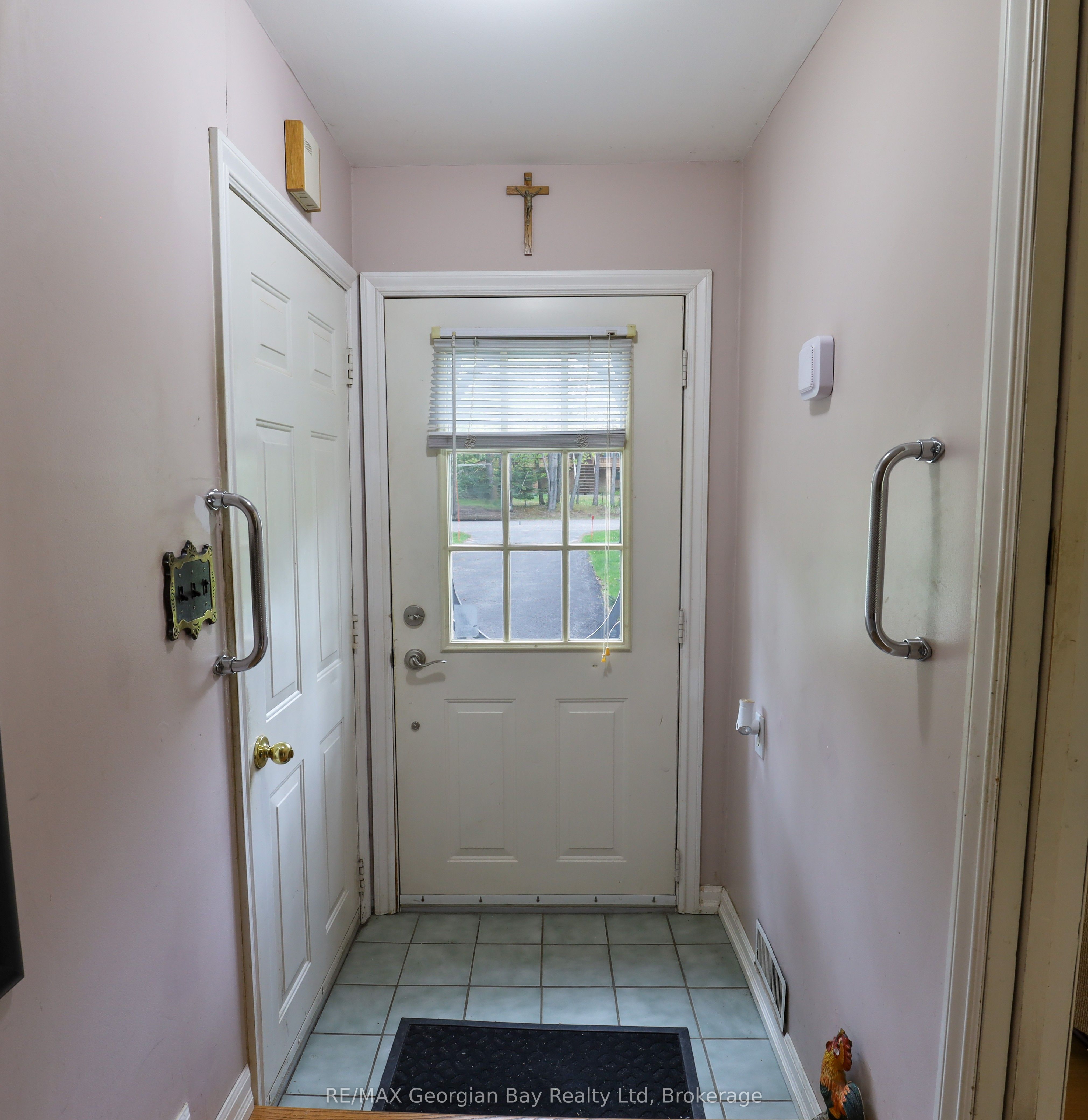 Additional image 3 of 1 Lindale Avenue, Tiny, ON, L9M 0J2