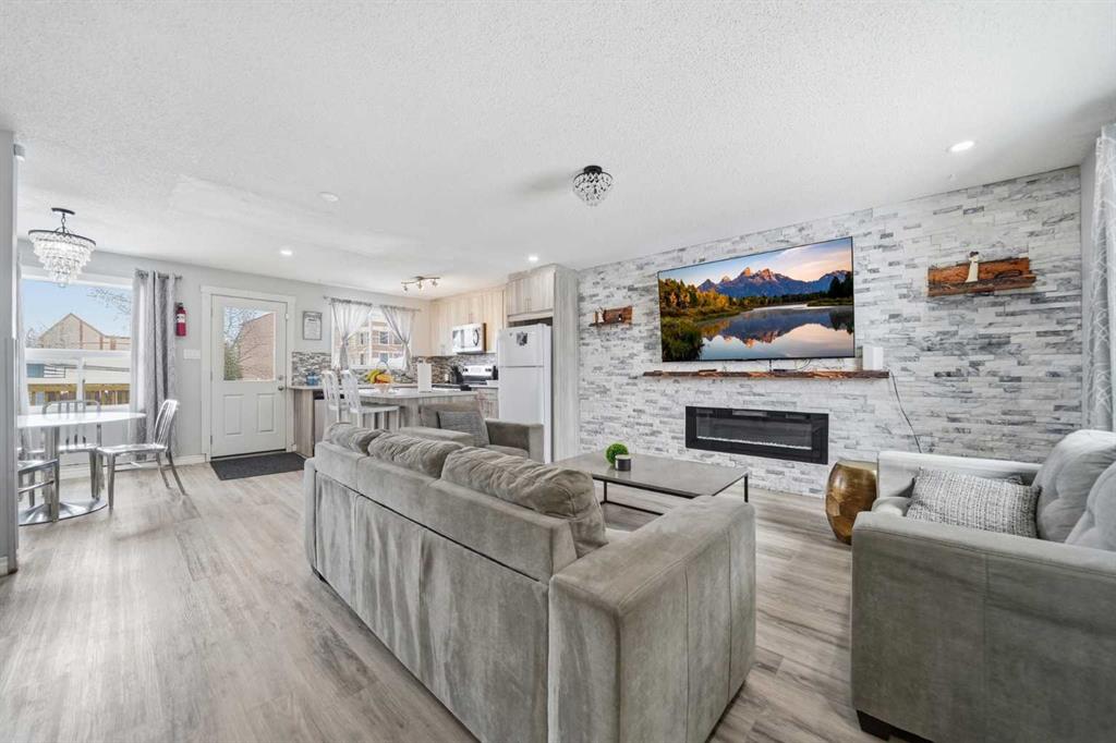 Additional image 5 of 72 Falchurch Road NE, Calgary, AB, T3J 1J8