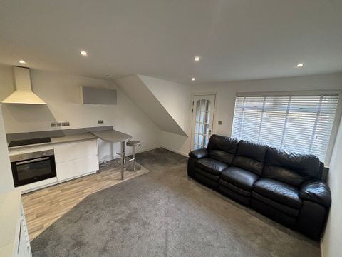 Charleston Gardens, Cove, Aberdeen AB12