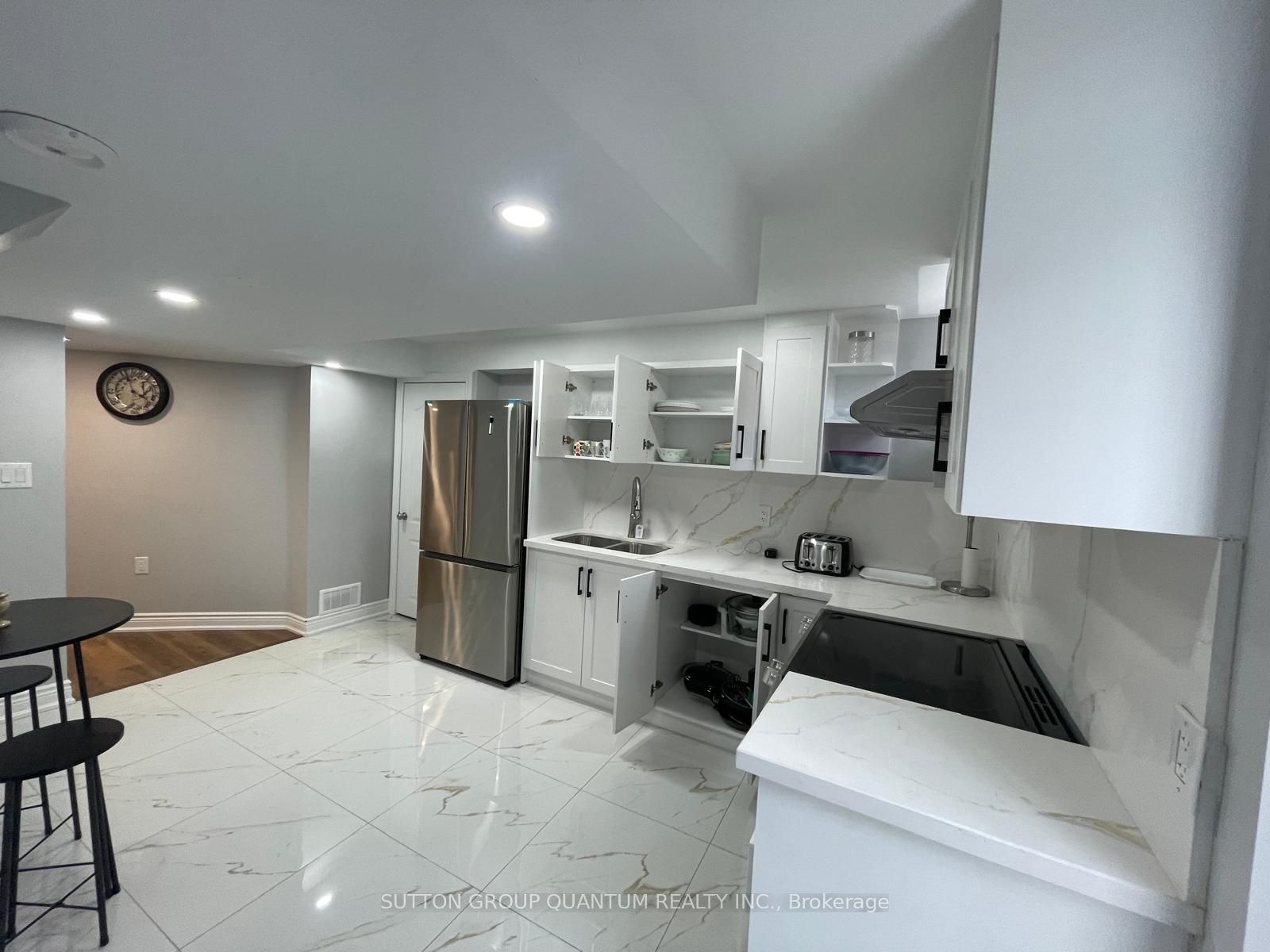 Additional image 5 of Basement-2404 Fundy Drive, Oakville, ON, L6M 4W7
