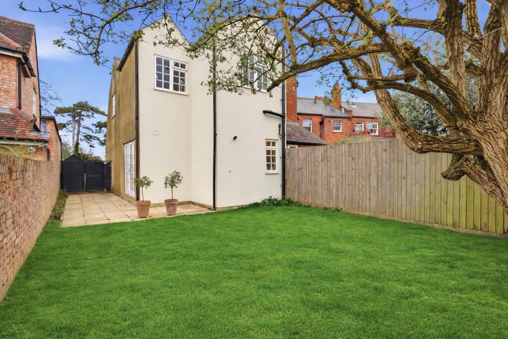 Additional image 3 of Catherine Street, St. Albans, Hertfordshire, AL3