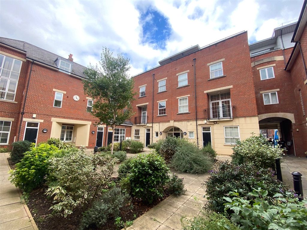 Additional image 4 of 2 bed flat for saleGolden Lion Court, 100 Redcliffe Street, Bristol BS1