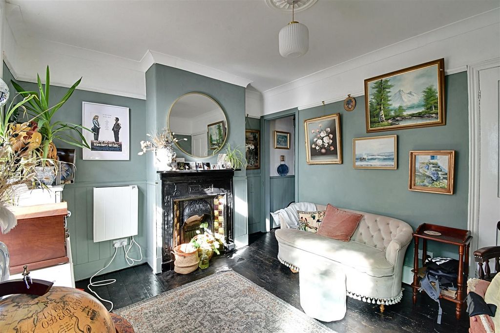 Additional image 2 of 2 bed end terrace house for saleMead Lane, Hertford SG13