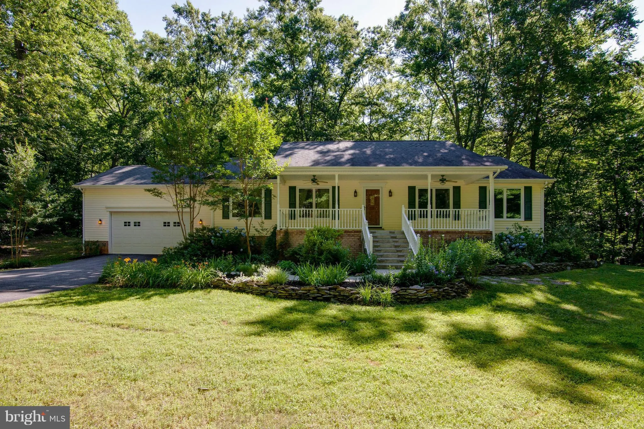 5890 Gary Drive, Welcome, MD 20693 photo 2