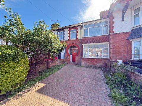 Highbury Grove, Cosham PO6