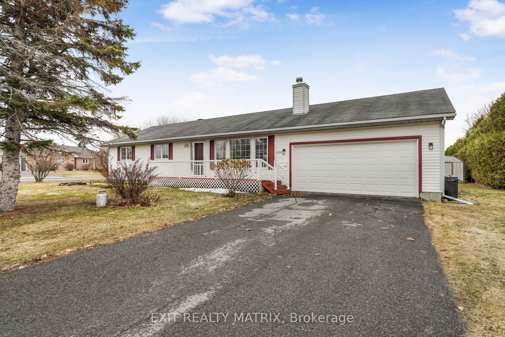 6454 Waterbury Lane, Ottawa, ON, K0A 2T0