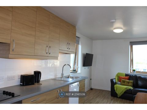 Mulberry Court, Southampton SO14