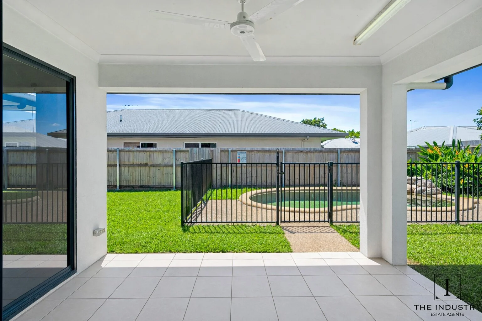 Additional image 3 of 12 Hopkins Street, White Rock QLD 4868