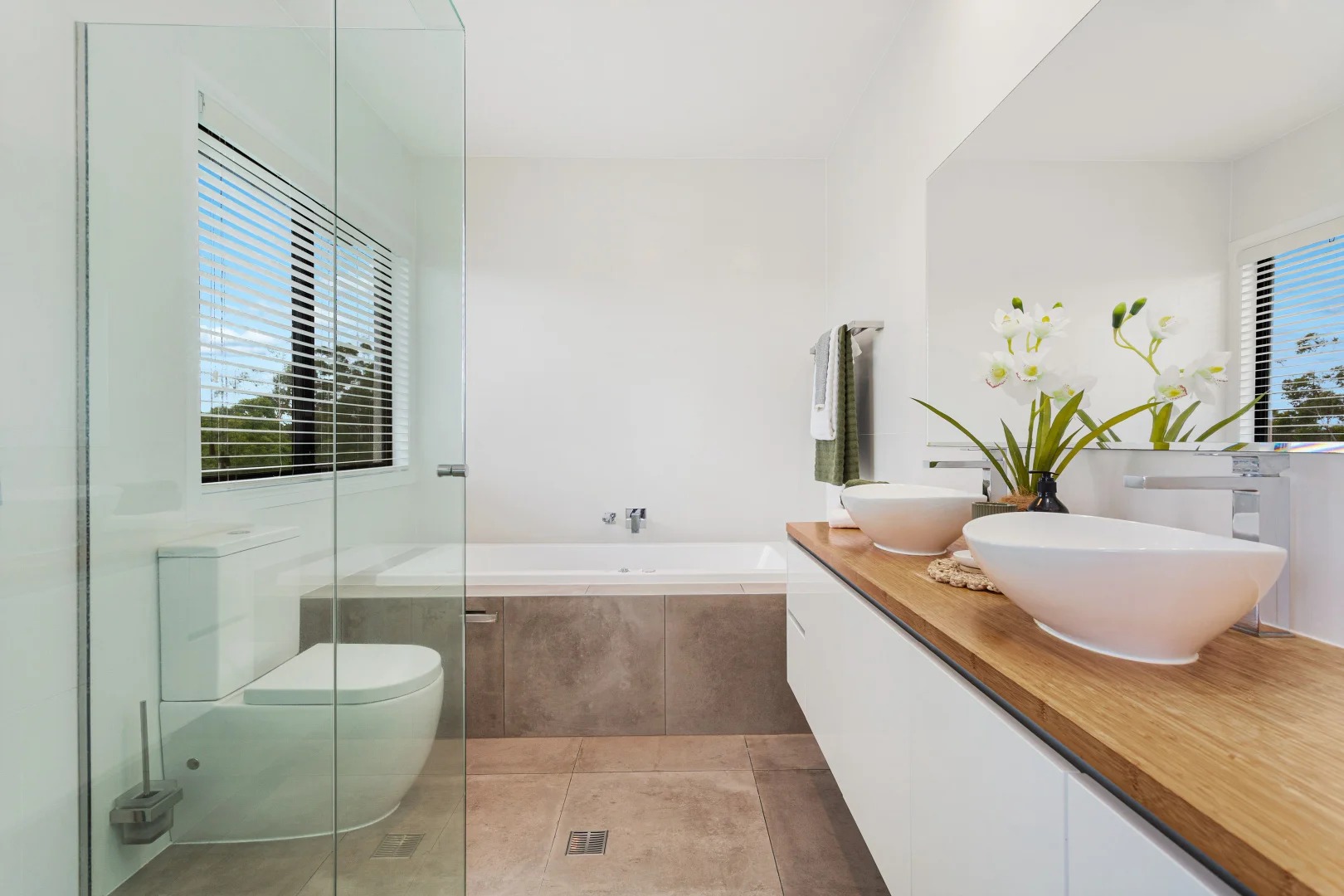Additional image 16 of 50 Armada Crescent, Currumbin Waters QLD 4223