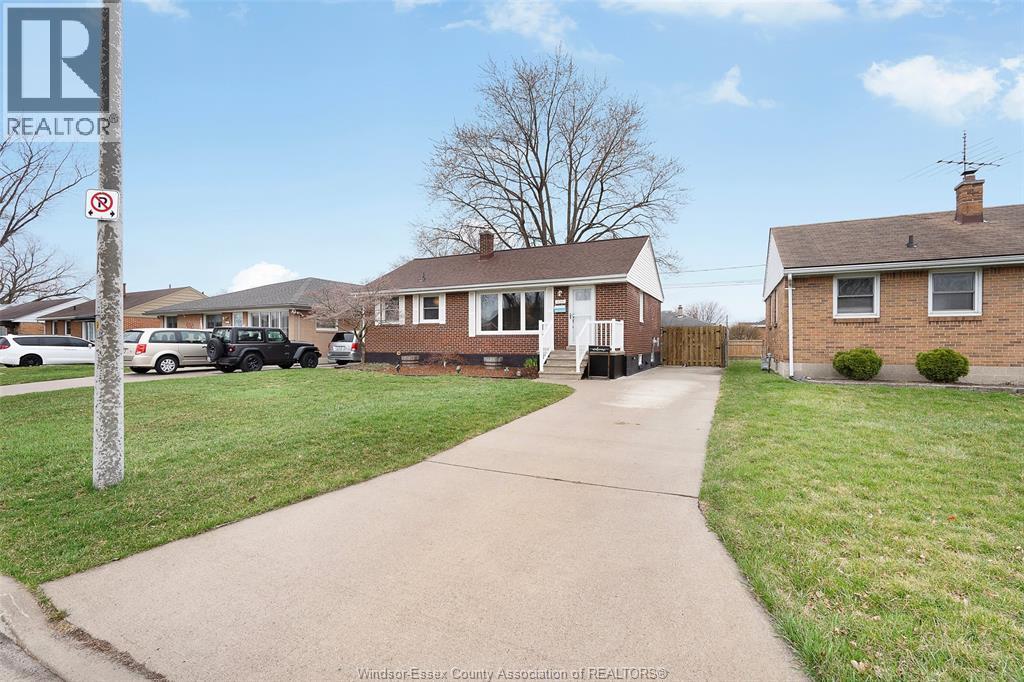425 St. John , Windsor, ON, N8S3T8 photo 2