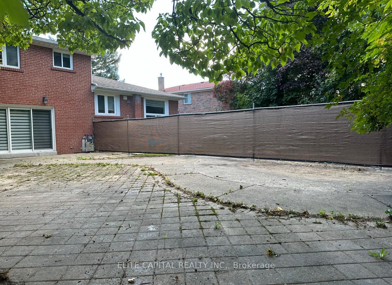 218 Chartland Boulevard S, Toronto, ON, M1S 2S5 photo 3