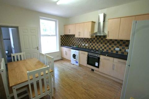 Nottingham, Beeston NG9