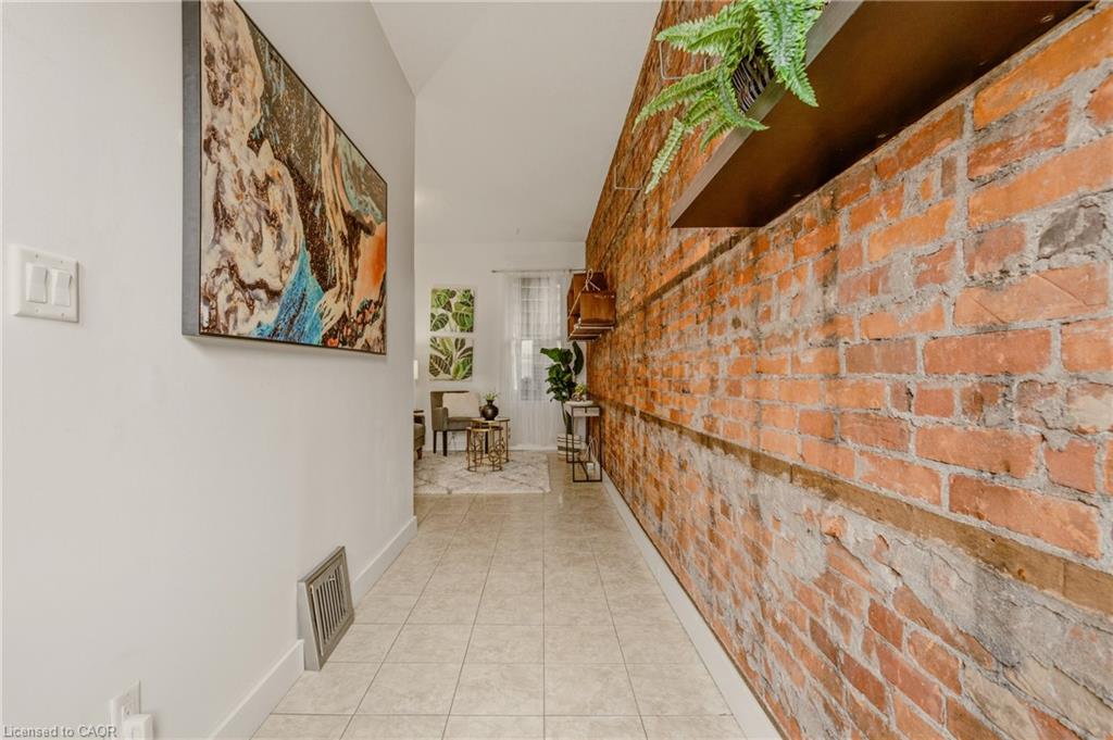 Additional image 4 of 163 Victoria Avenue N, Hamilton, ON, L8L 5E9