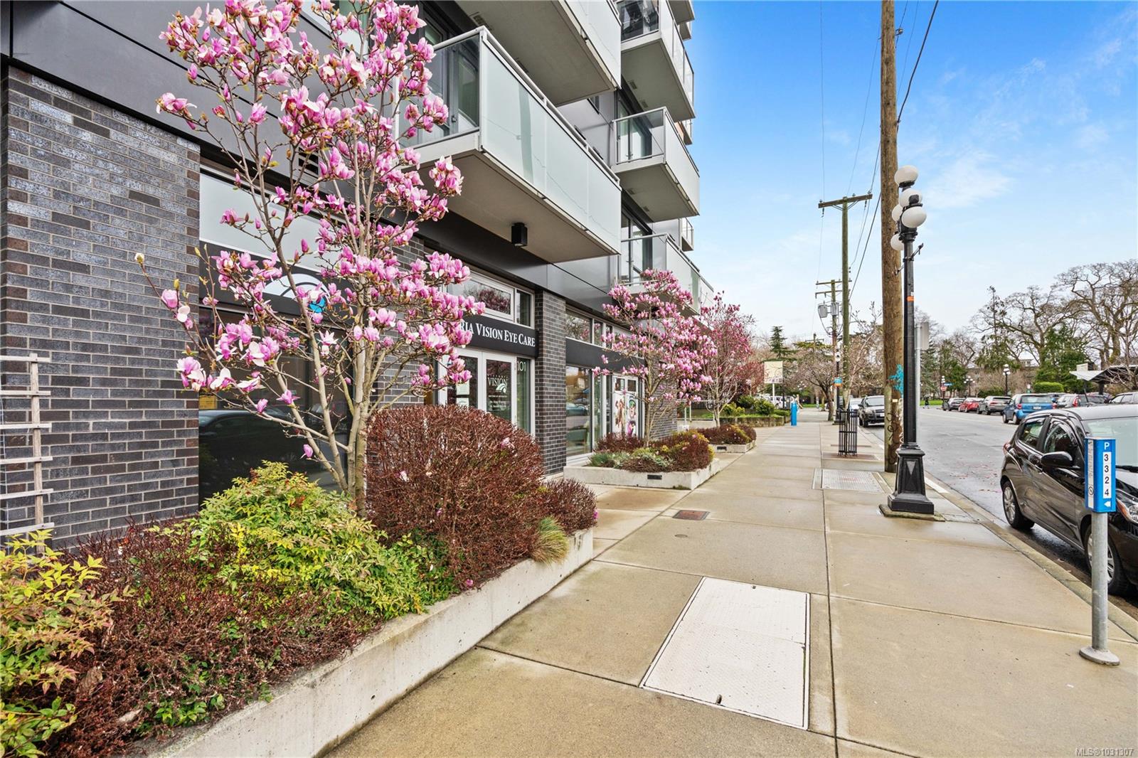Additional image 2 of 305-838 Broughton Street, Victoria, BC, V8W 1E4