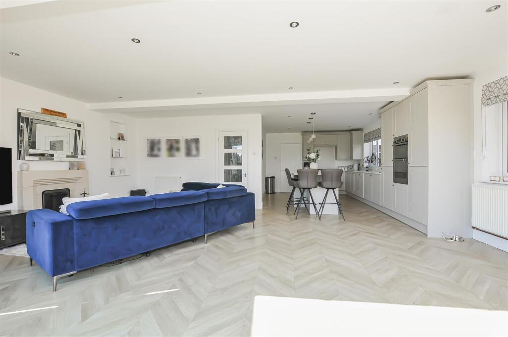 Additional image 3 of Jenkins Avenue, Bricket Wood, St. Albans