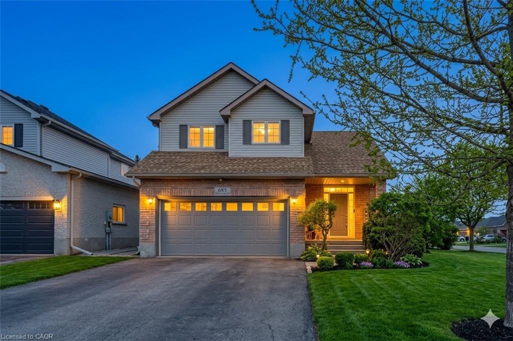 685 Coldstream Drive, Waterloo, ON, N2V 2J1