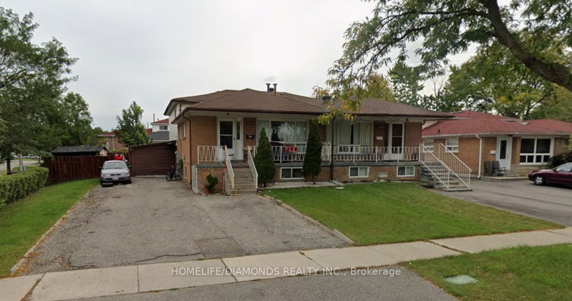 MAIN-3142 Purnell Court, Mississauga, ON, L4T 2J6