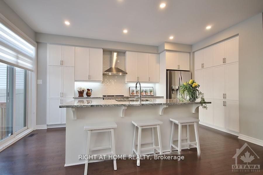 Additional image 5 of 110 Lavatera Street, Ottawa, ON, K1T 0R8