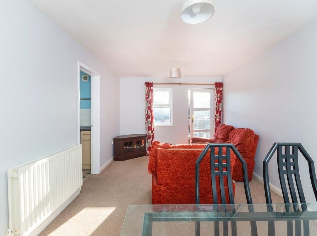 2 Bed Flat, St. Johns Court, BS3, N1 7GU
