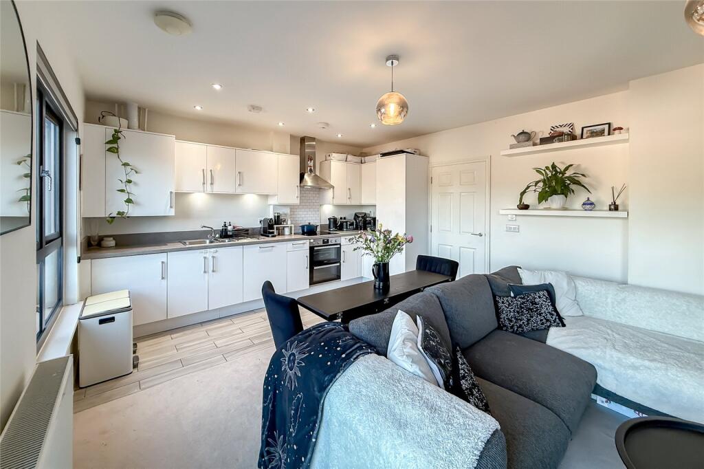 Additional image 2 of Sun Lane, Harpenden, Hertfordshire, AL5