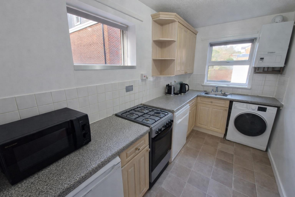 Additional image 2 of Hillside Road, HARPENDEN