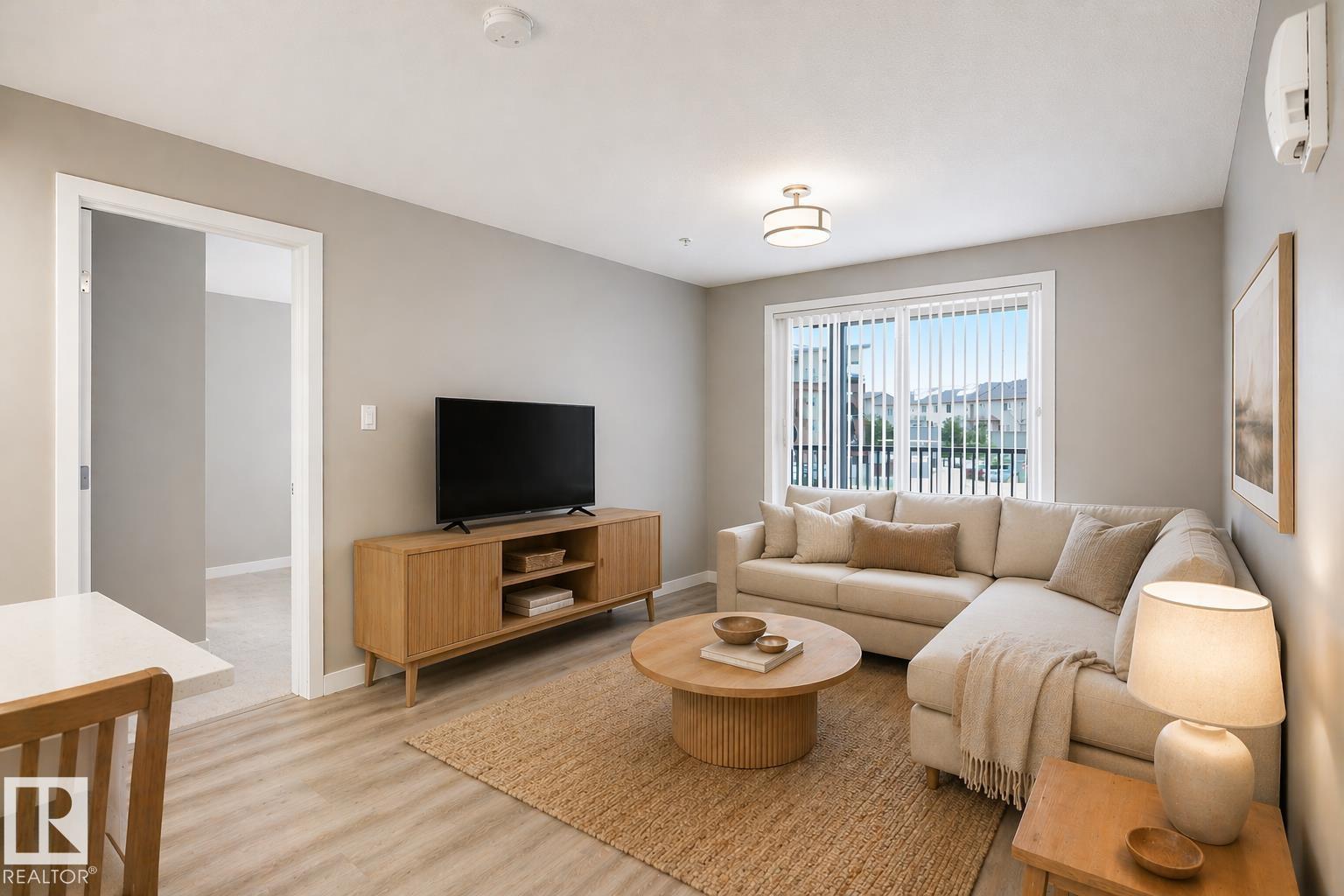 232-5504 Schonsee Drive NW, Edmonton, AB, T5Z0N9