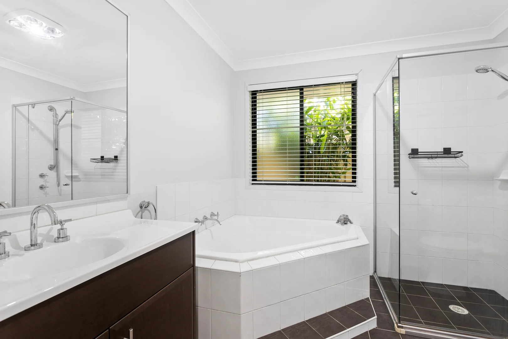 Additional image 12 of 14 Emerald Drive, Meroo Meadow NSW 2540