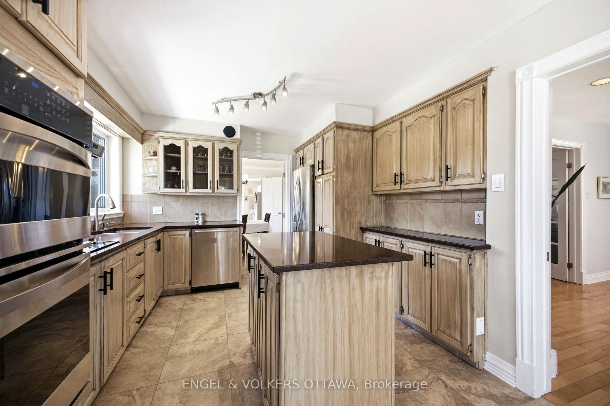Additional image 6 of 1495 Belcourt Boulevard, Ottawa, ON, K1C 1M3